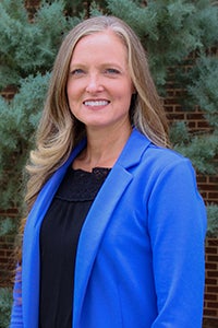 Sondra White